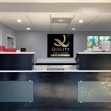 Quality Inn & Suites Near Panama City Beach Exterior foto